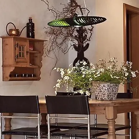 Unter-gstaad Sleeps 4 Wifi * Gstaad
